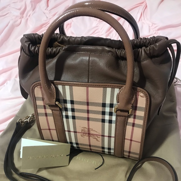 Authentic Burberry Handbag - Picture 2 of 8